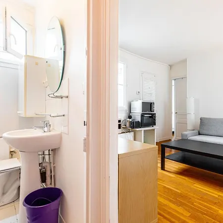 Guestready - Parisian Perch With Eiffel Tower View *