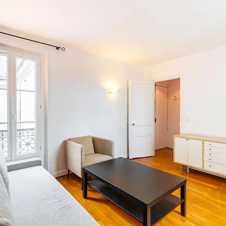 Guestready - Parisian Perch With Eiffel Tower View Apartment Paris