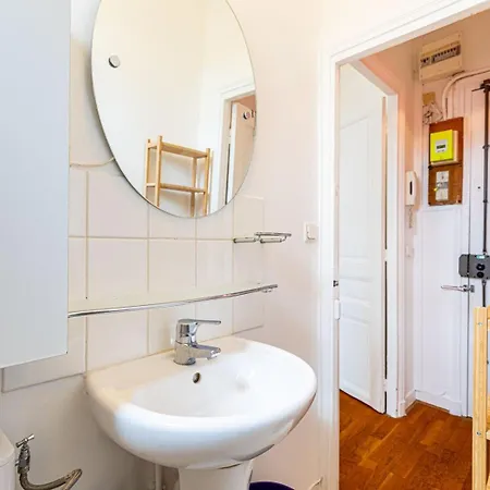 Guestready - Parisian Perch With Eiffel Tower View * Paris