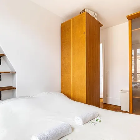 Guestready - Parisian Perch With Eiffel Tower View